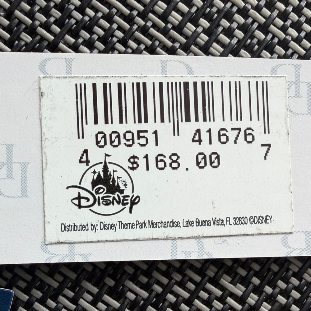 Dooney & Bourke Disney vacation Graphic wallet/ Wristlet - Picture 5 of 5